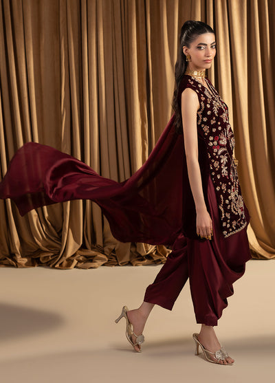 Noir by Mavie Pret Luxury Velvet Arden - Festive Collection