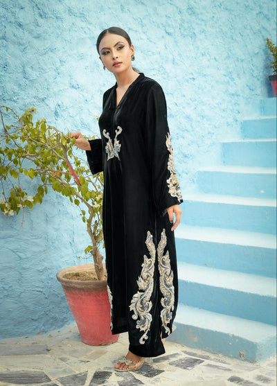 Noor e Mehal by Madiha Gohar Pret Luxury Embriodered 2 Piece Velvet Suit Layla e Zar - Formals Collection