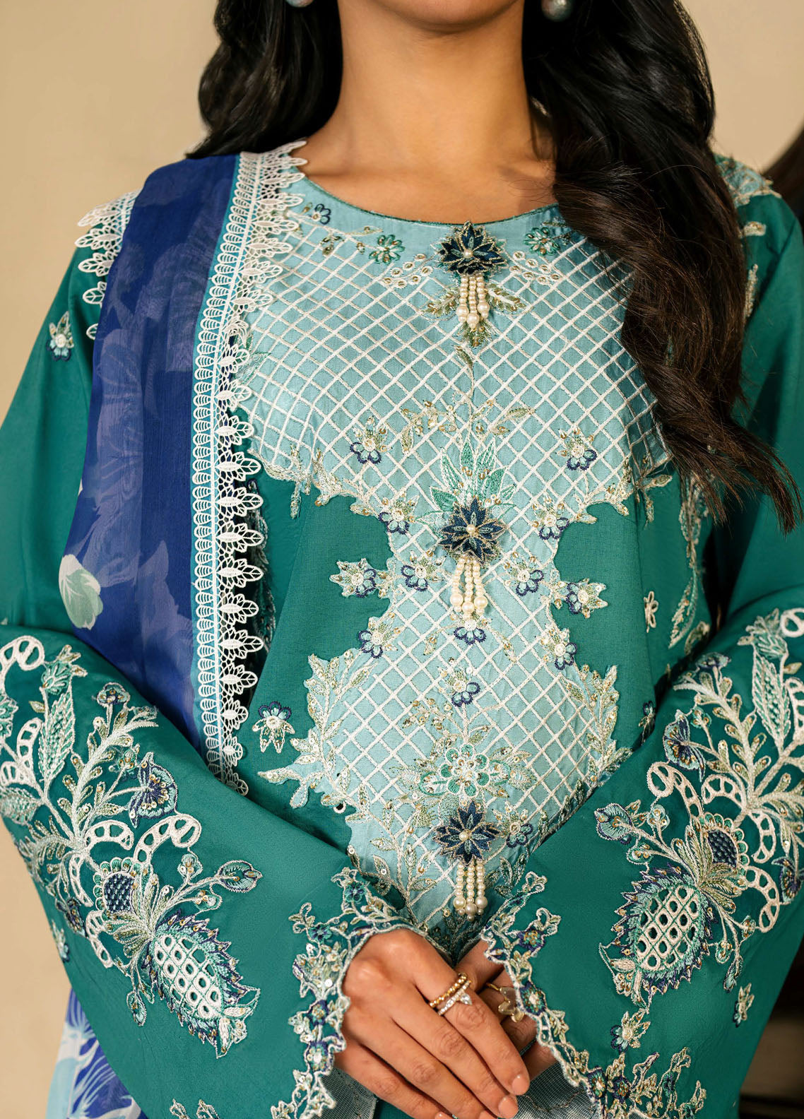 Aashiyana by Roheenaz Embroidered Lawn Suits Unstitched 3 Piece RN25AL RNZ-02 A Abeer