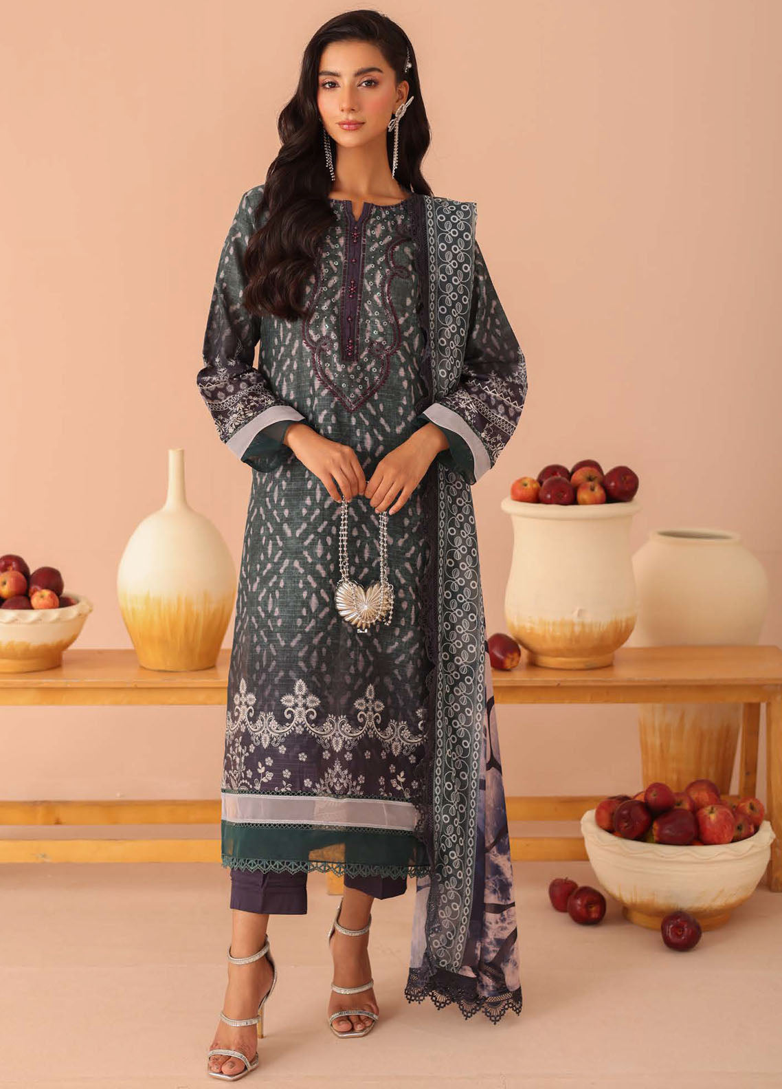 Aafreen By Riaz Arts Embroidered Lawn Suits Unstitched 3 Piece RA25AD AF-240