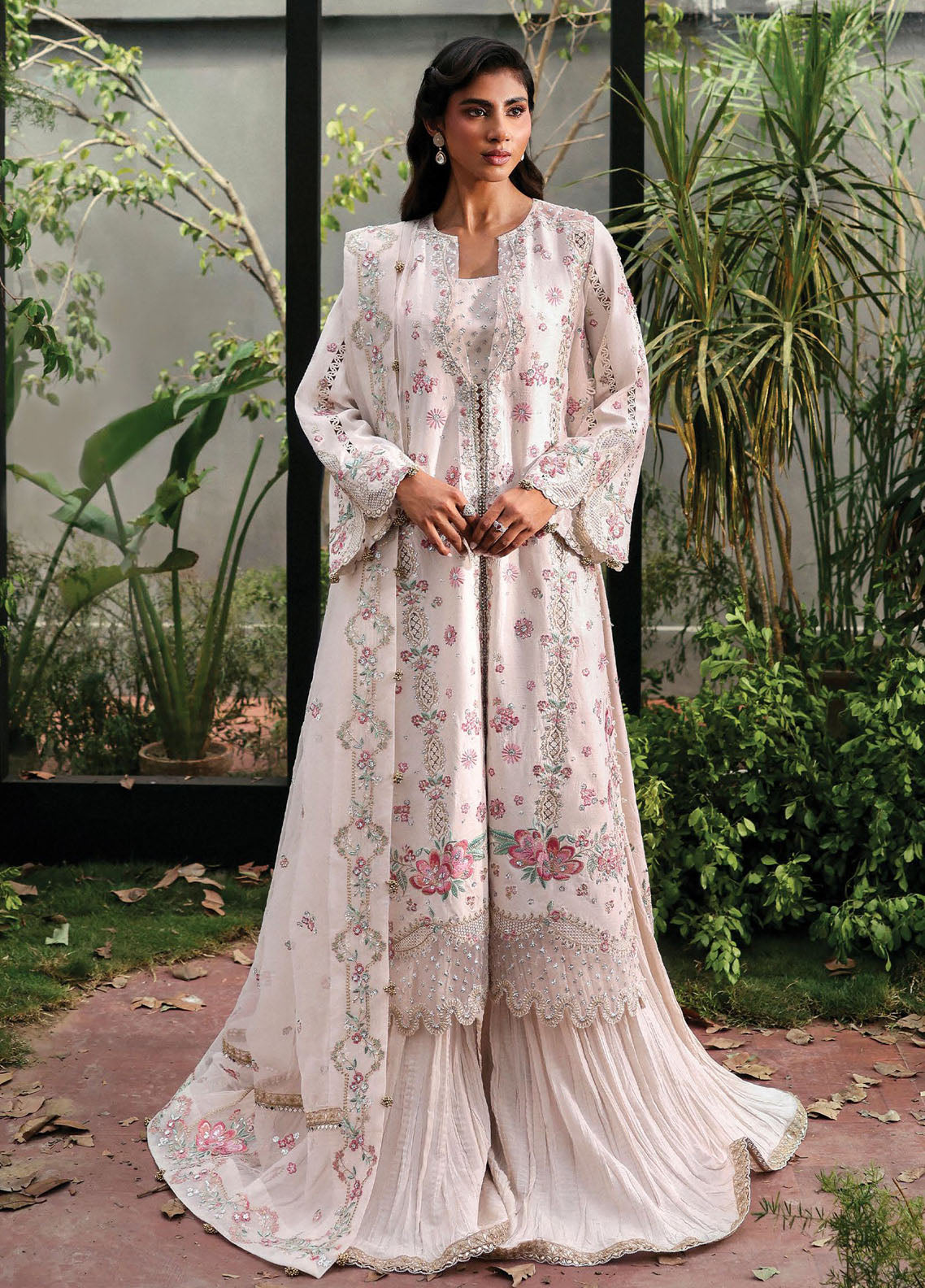 Afrozeh Embroidered Chiffon Suits Unstitched 3 Piece AF25LF D-05 Rue