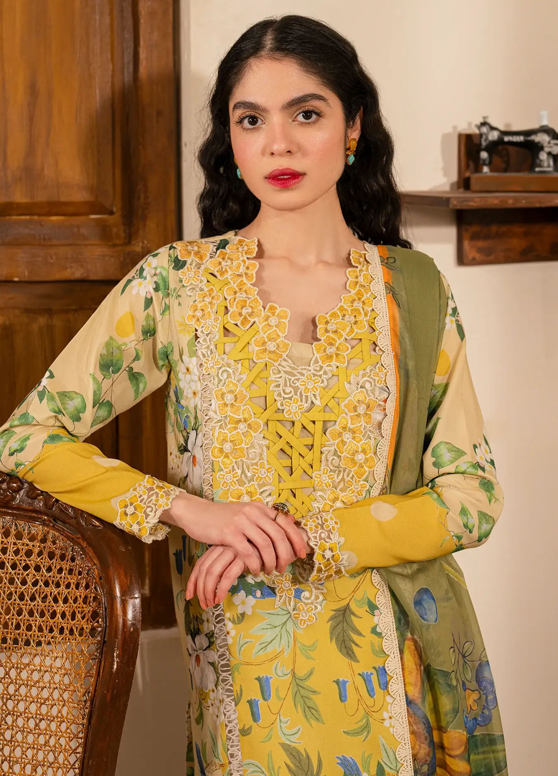 Asifa and Nabeel Embroidered Lawn Suits Unstitched 3 Piece MSLV25-04 Nimbu Pani