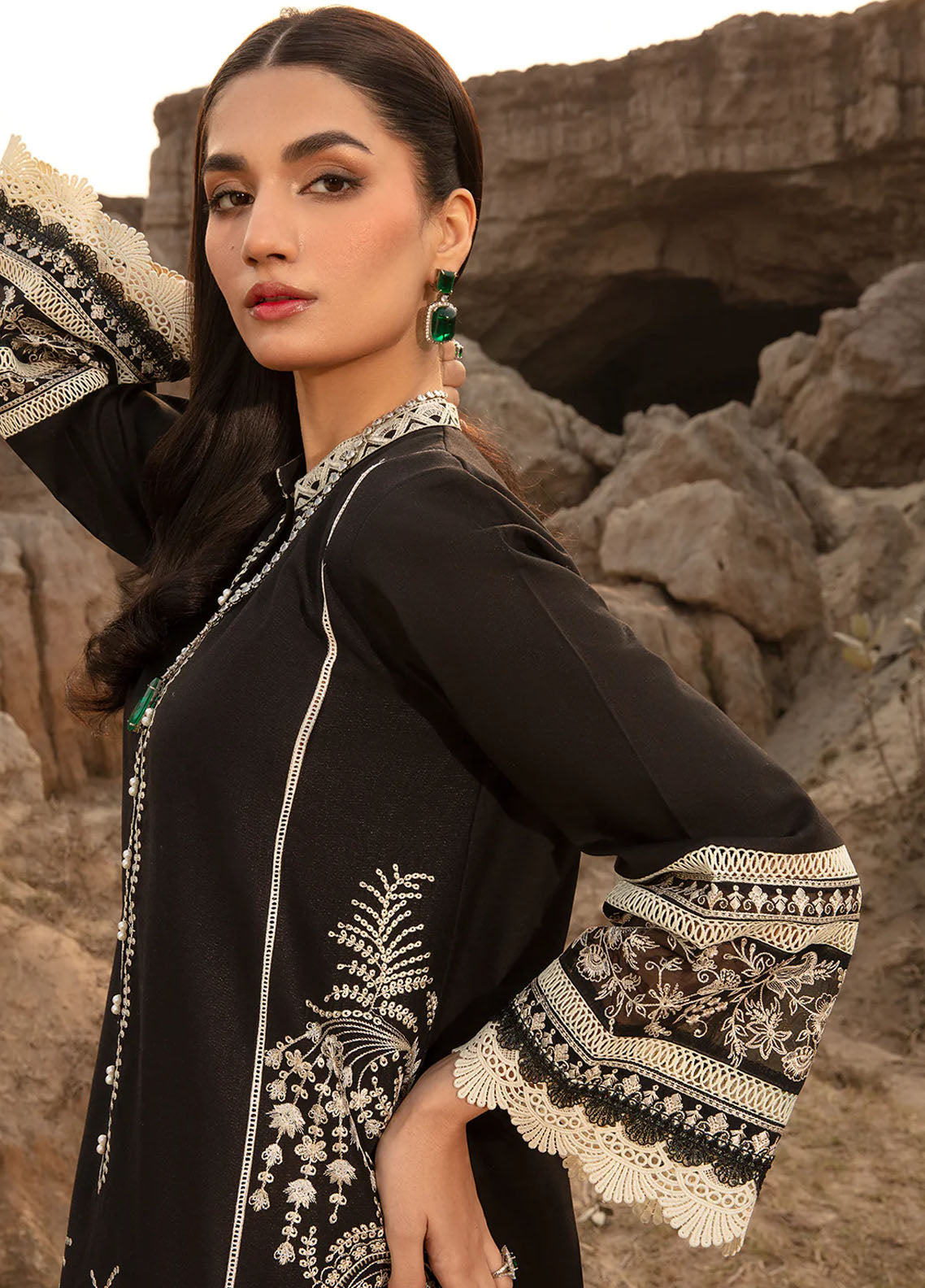 Aghaaz by Declare Luxury Unstitched Lawn Collection 2024 U1129