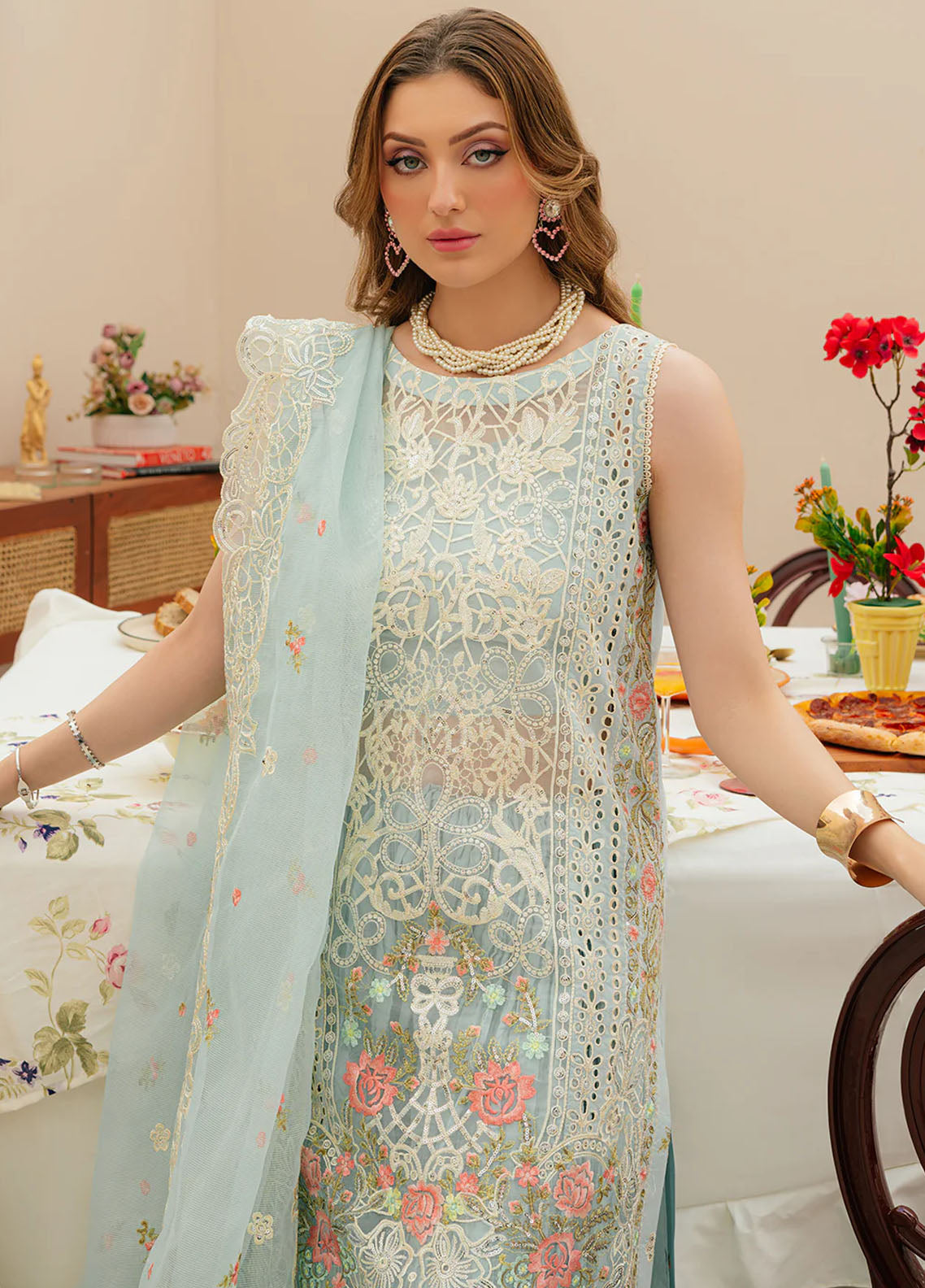 Allenura By Mahnur Luxury Lawn Collection 2024 D-04 Elyssa