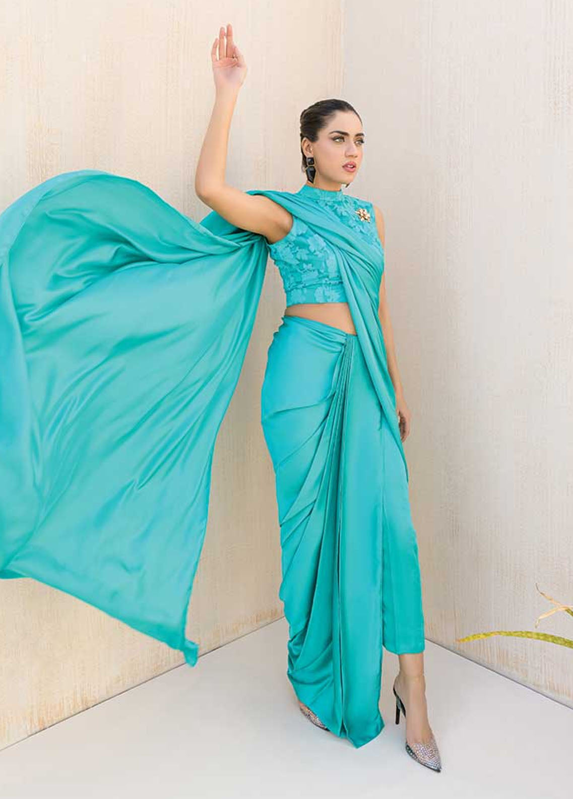 Jooray Kapray Pret Silk Saree JK23A Dazzling Green