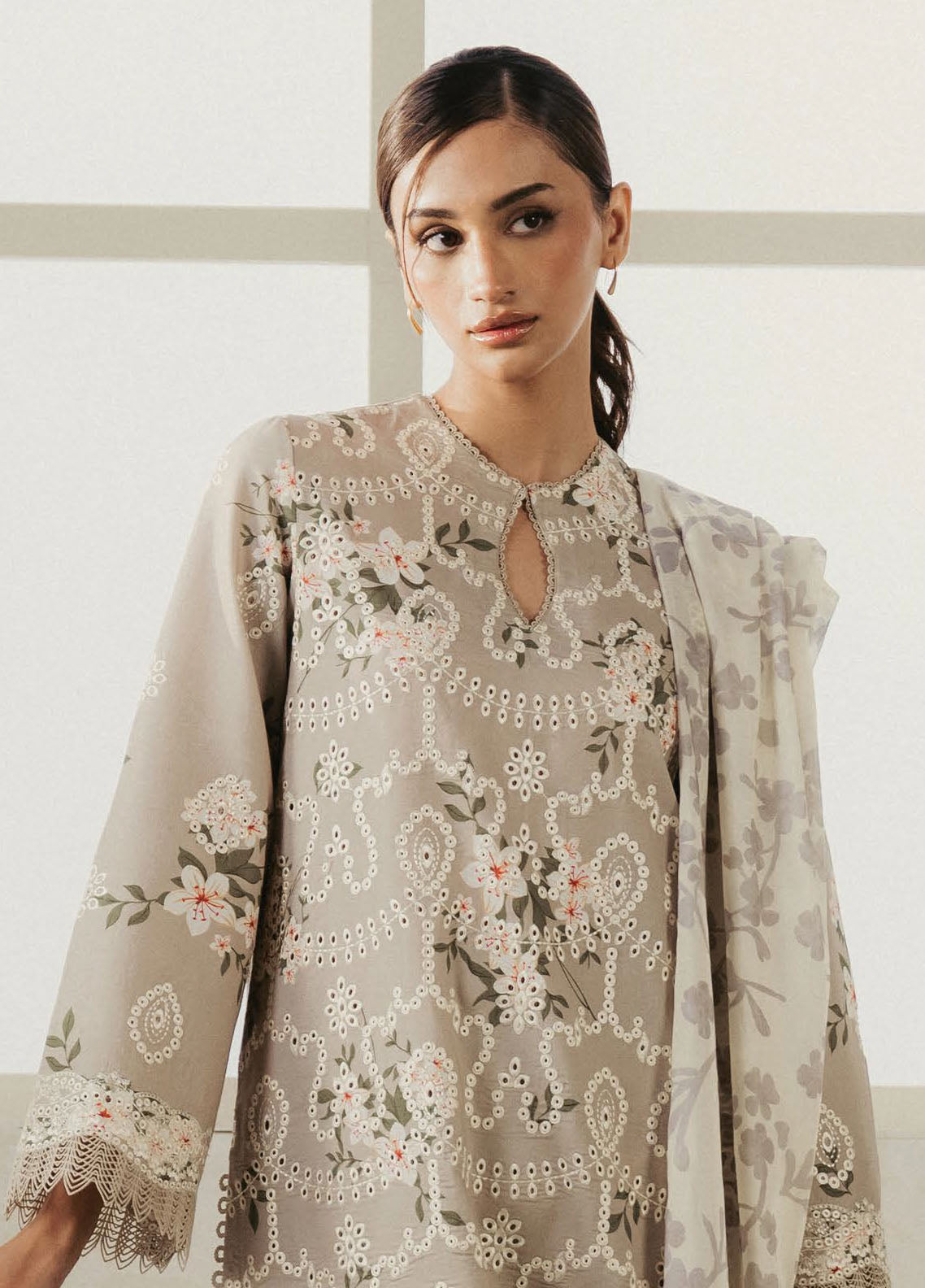 Amore by Ayzel Embroidered Lawn Suit Unstitched 3 Piece AAF25AS D-06 Opal