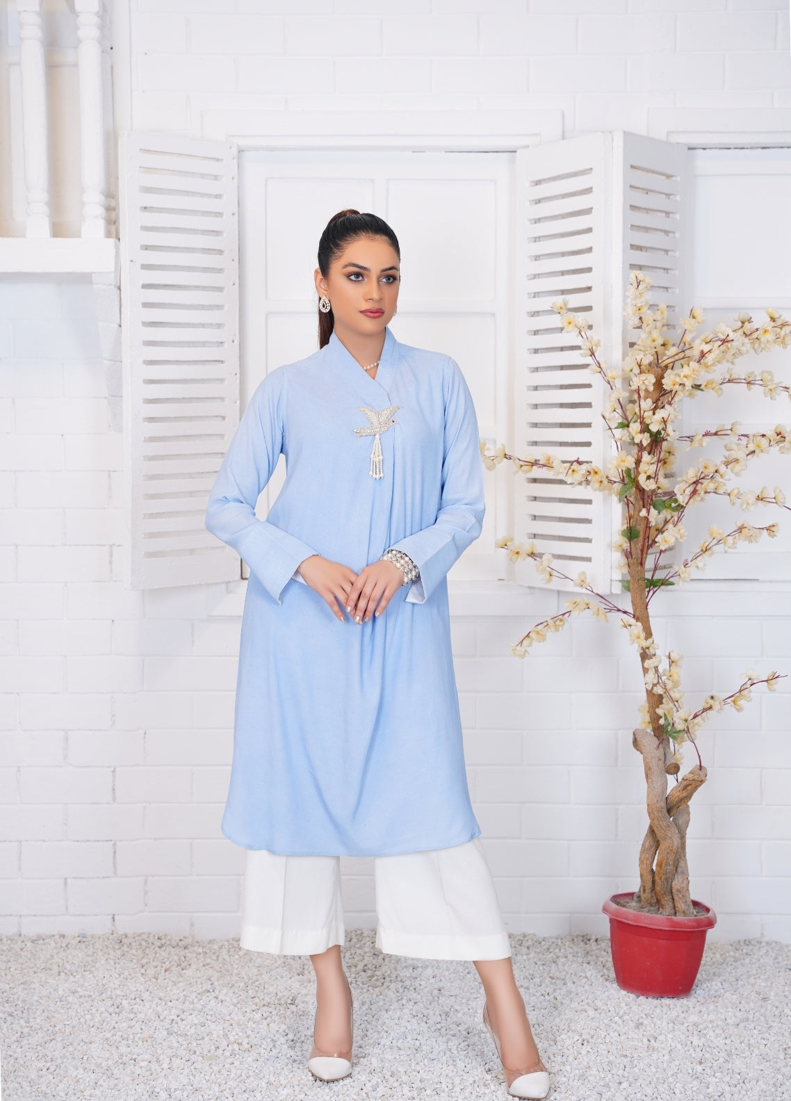 Anayra Amal Pret Embellished Grip Georgette 2 Piece Suit Subh-e-Nau