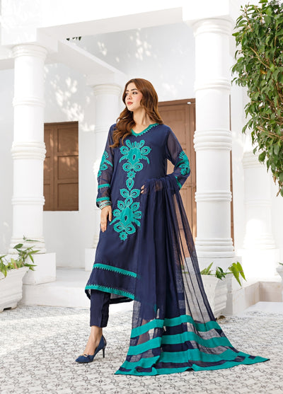 Anayra Amal Pret Embellished Paper Silk 3 Piece Suit Uraan