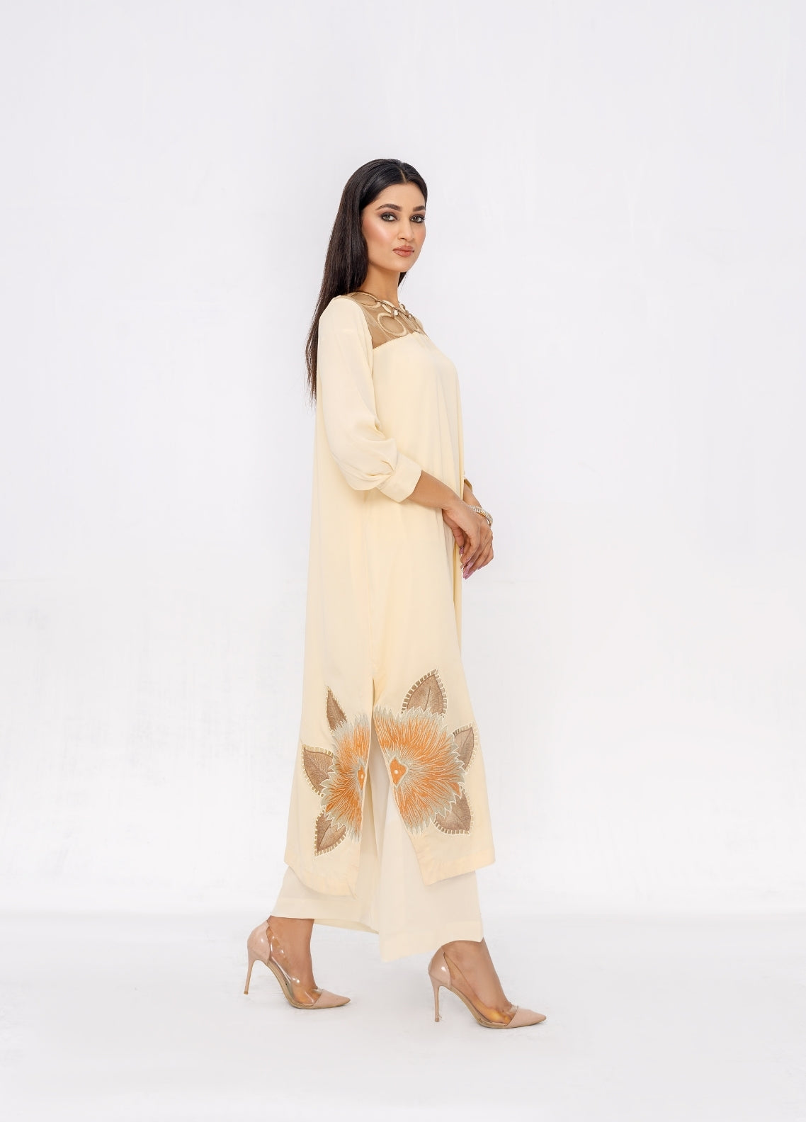 Anayra Amal Pret Embroidered Grip Georgette 2 Piece Suit Khuld