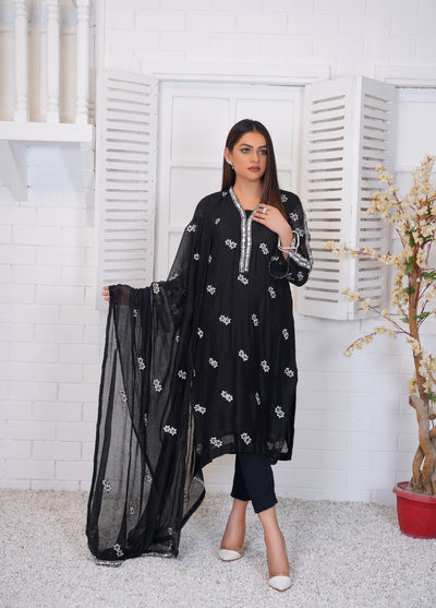 Anayra Amal Pret Embroidered Khaadi Net 3 Piece Suit Diya