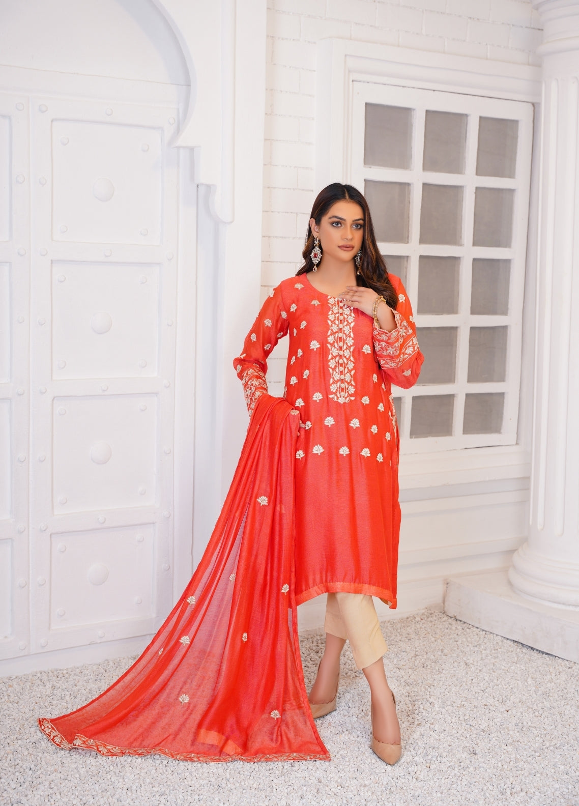 Anayra Amal Pret Embroidered Khaadi Net 3 Piece Suit Gulshan