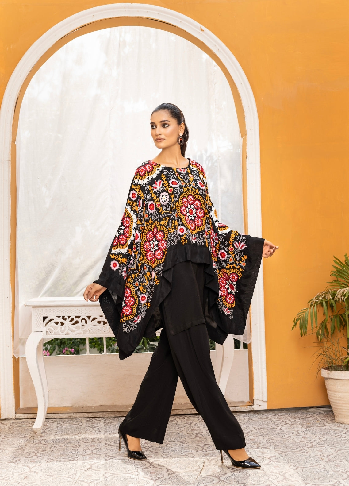 Anayra Amal Pret Embroidered Korean Silk 2 Piece Suit Rung