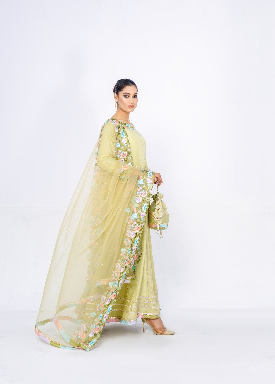 Anayra Amal Pret Embroidered Korean Silk 3 Piece Suit Vasl