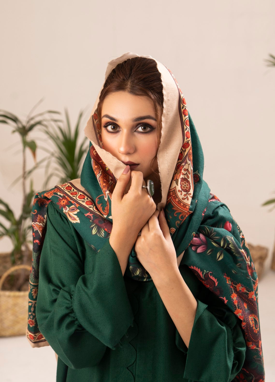 Apricity By Pashmire Pret Solid 3 Piece Suit Verdant