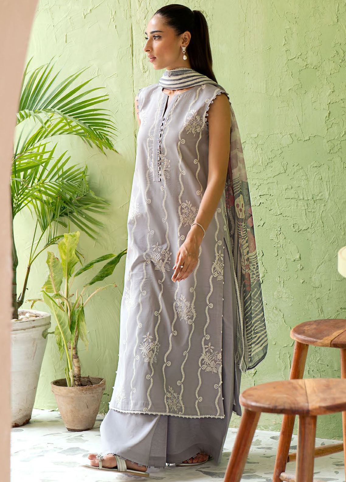 Artisan by Seran Unstitched Lawn Spring Summer Collection 2025 D-06 Gris