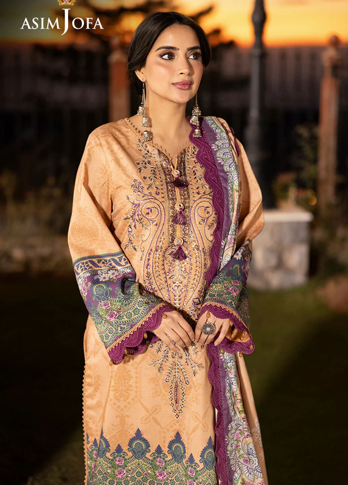 Asim Jofa Unstitched Winter Collection 2024 AJUW-19-UNS