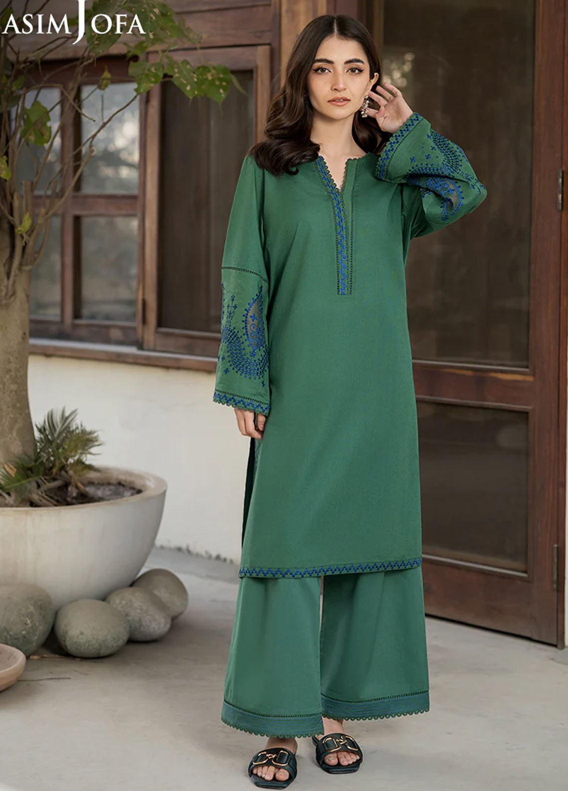 Asim Jofa Pret Embroidered Cambric 2 Piece Suit AJPB-116