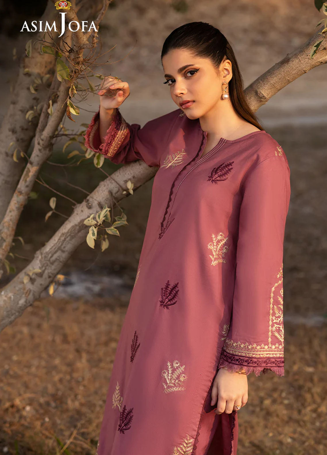 Asim Jofa Pret Embroidered Cambric 3 Piece Suit AJPB-85