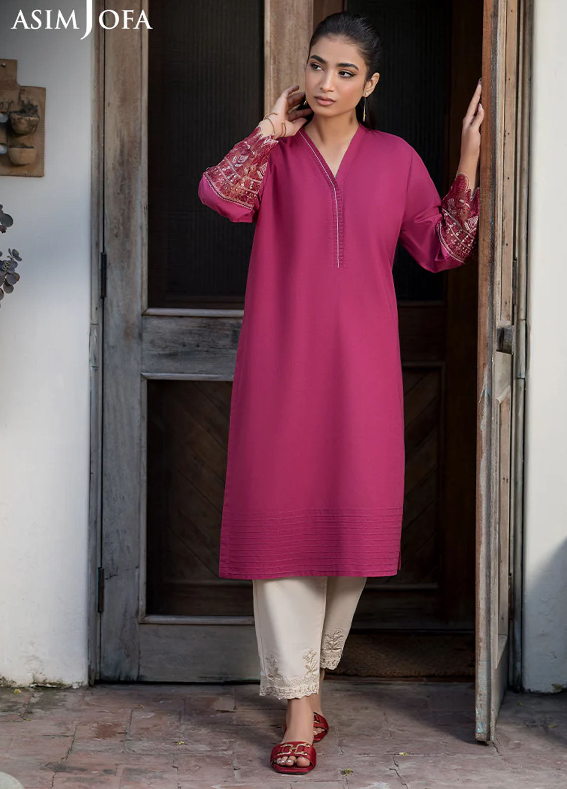 Asim Jofa Pret Embroidered Cambric Kurti AJPB-94