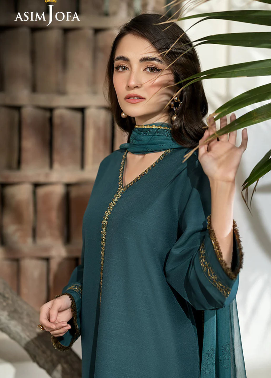 Asim Jofa Pret Embroidered Raw Silk 3 Piece Suit AJPB-97