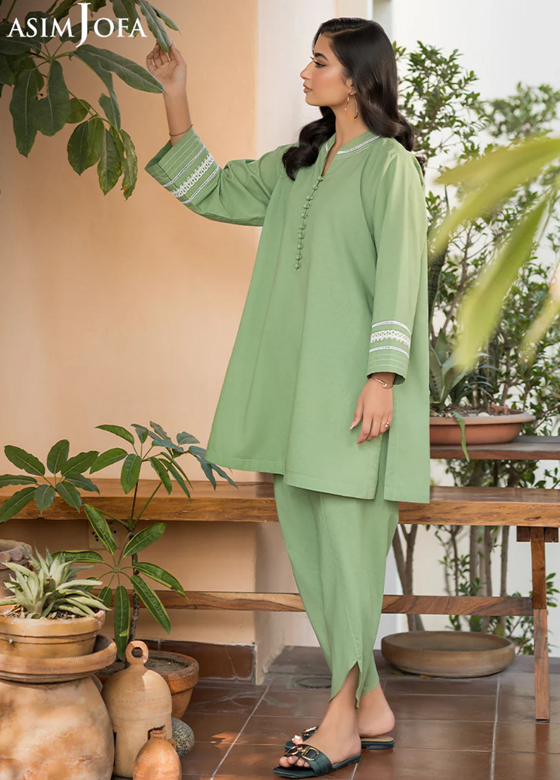 Asim Jofa Pret Solid Cambric 2 Piece Suit AJPB-125