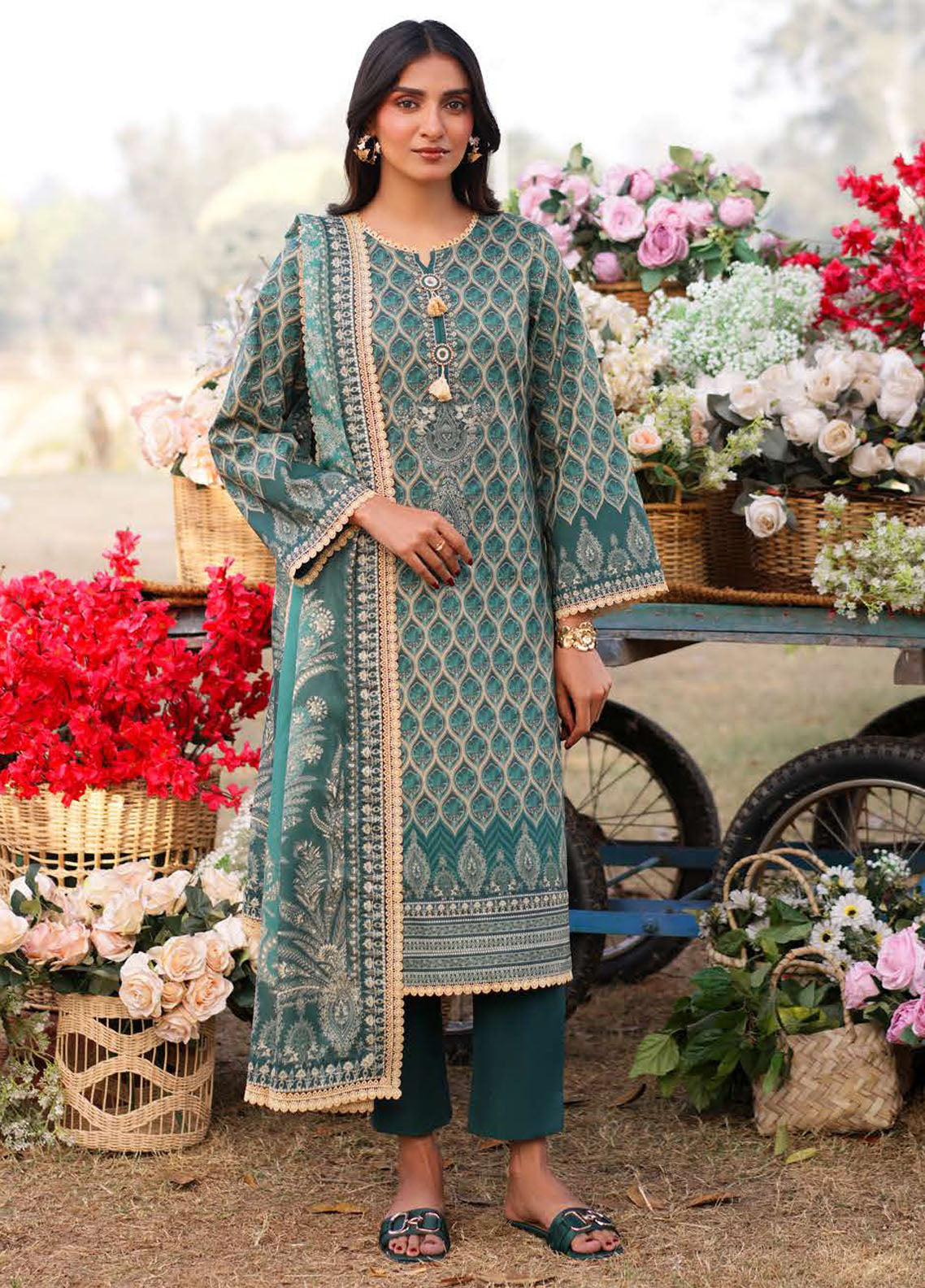 Prints by Asim Jofa Unstitched Collection 2025 Vol-1 AJUUB-04