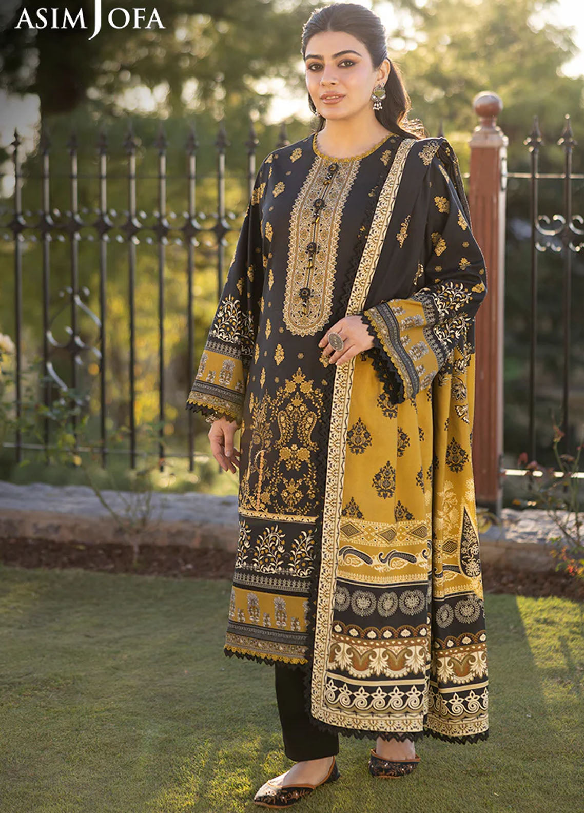 Asim Jofa Unstitched Winter Collection 2024 AJUW-69-UNS