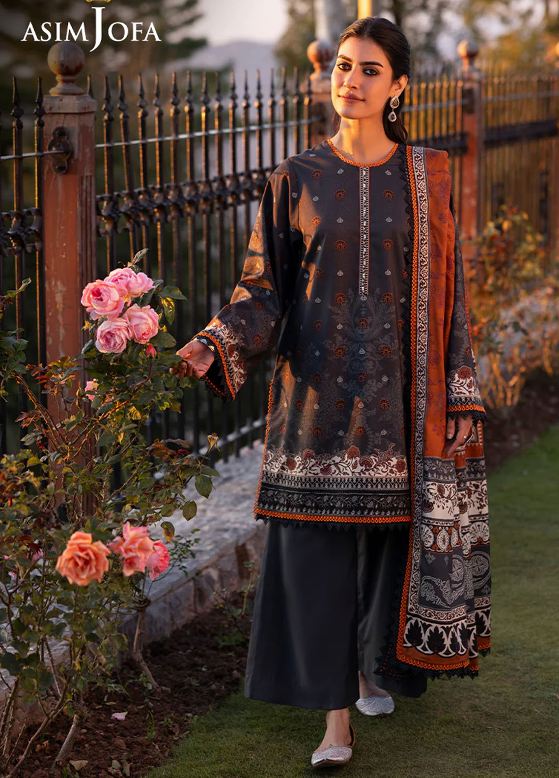 Asim Jofa Unstitched Winter Collection 2024 AJUW-70-UNS