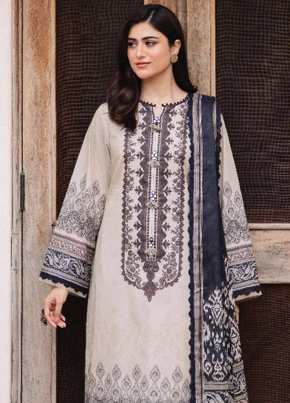 Asim Jofa Prints Unstitched Collection 2024 AJBU-02