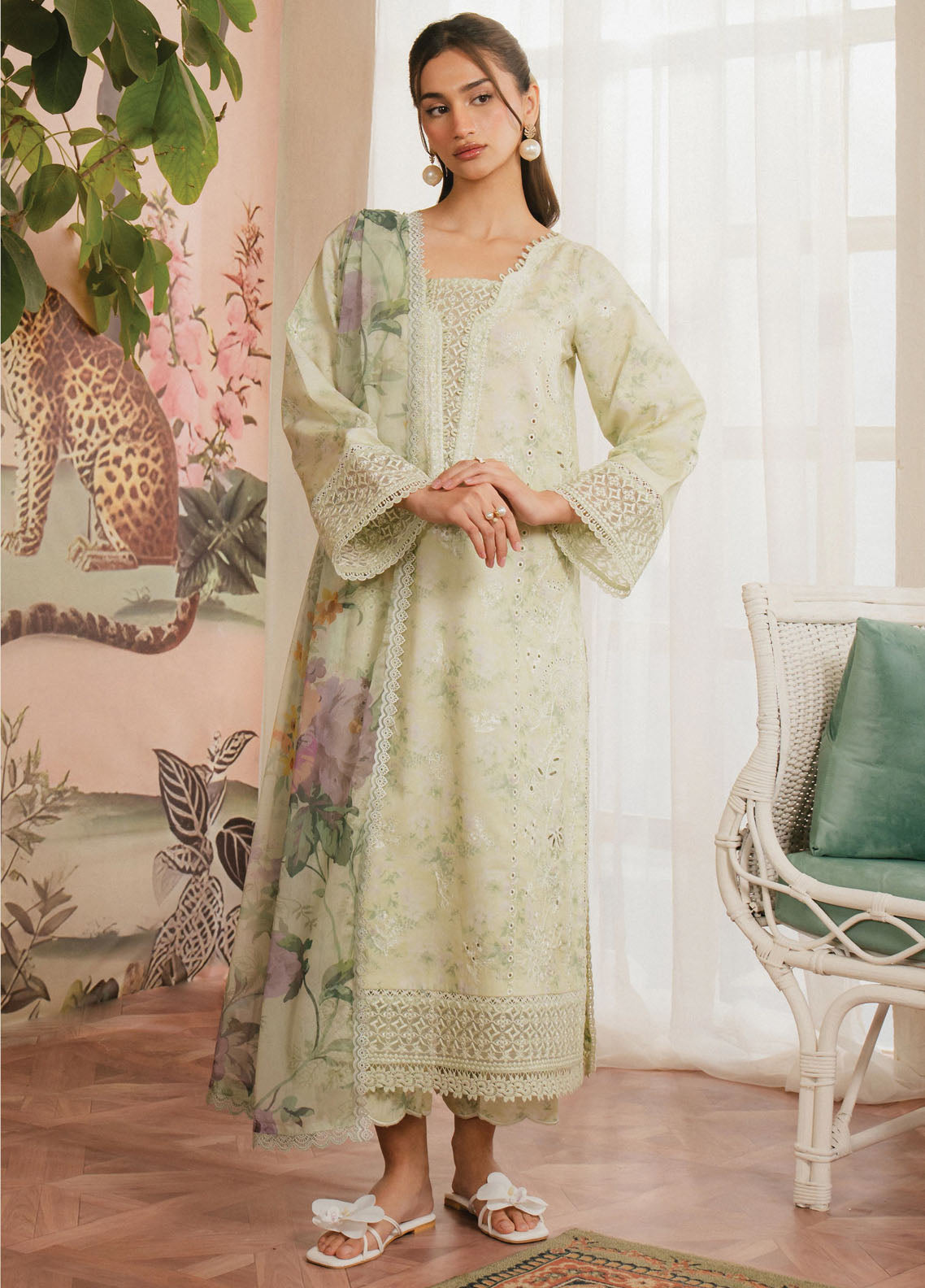 Ayzel by Afrozeh Armelia Printed Lawn Collection 2025 D-01 Mirelia