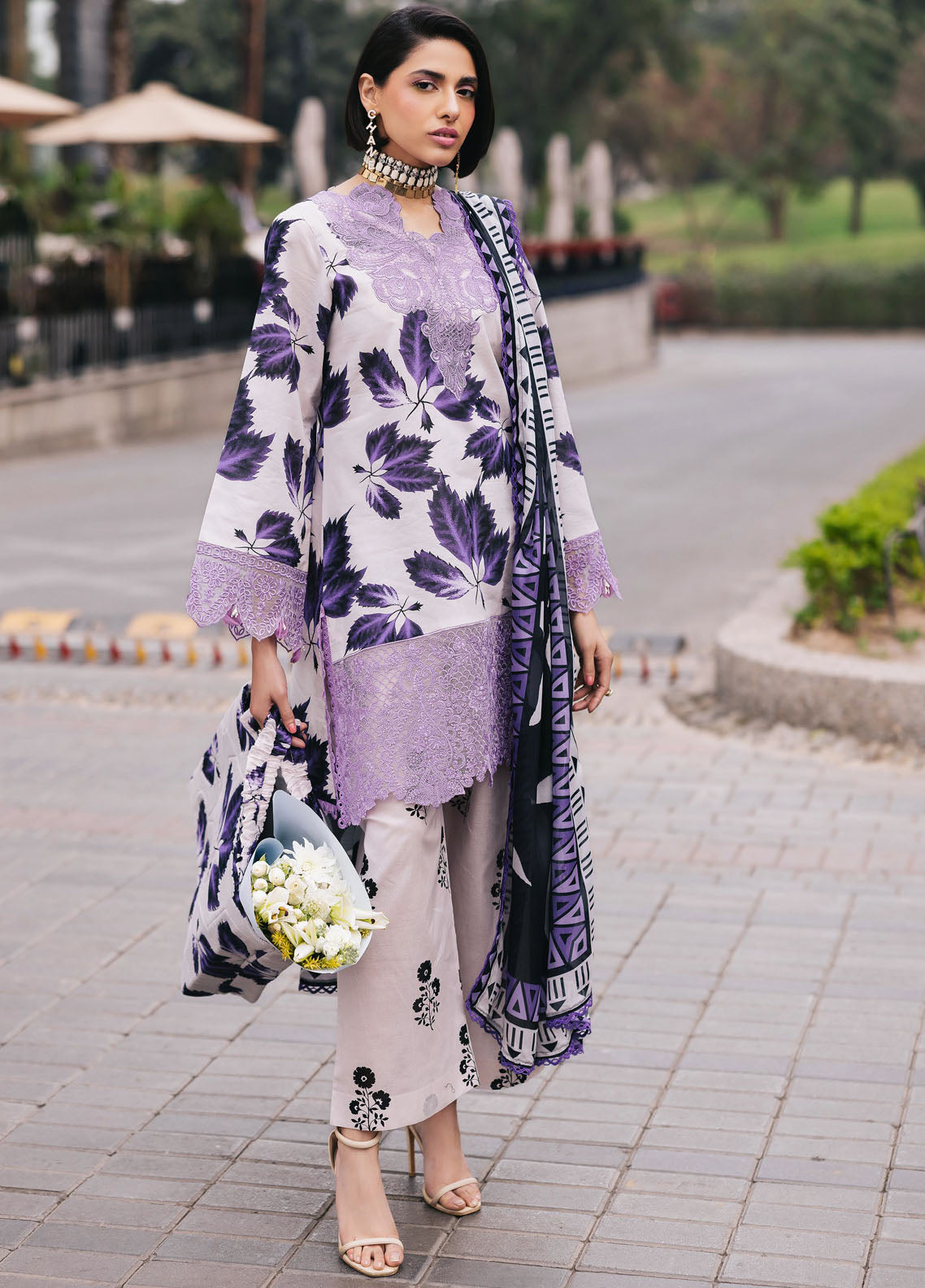 Broadway by Mahnur Embroidered Lawn Suits Unstitched 3 Piece MN25B D-06 Lilac