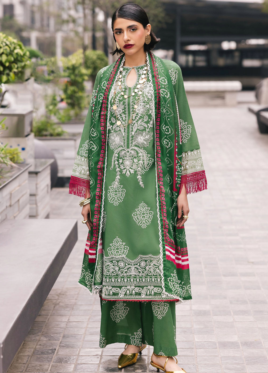 Broadway by Mahnur Embroidered Lawn Suits Unstitched 3 Piece MN25B D-08 Sagebloom