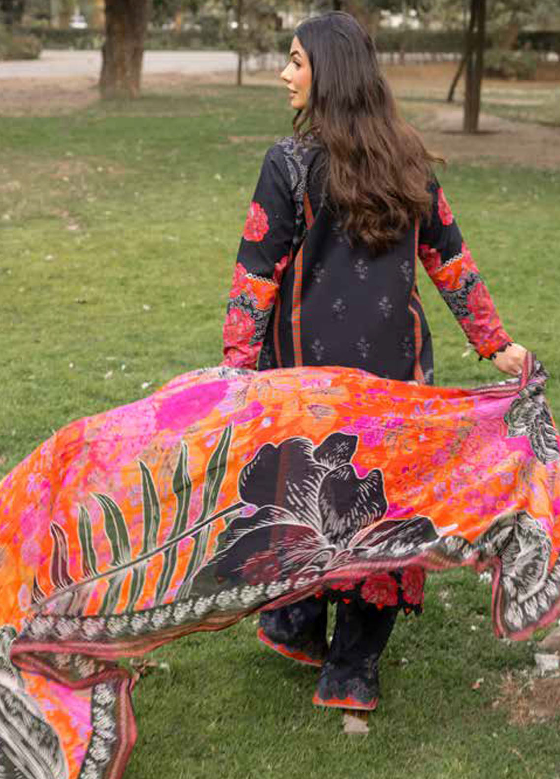C - Prints by Charizma Printed Lawn Suits Unstitched 3 Piece CP5-18