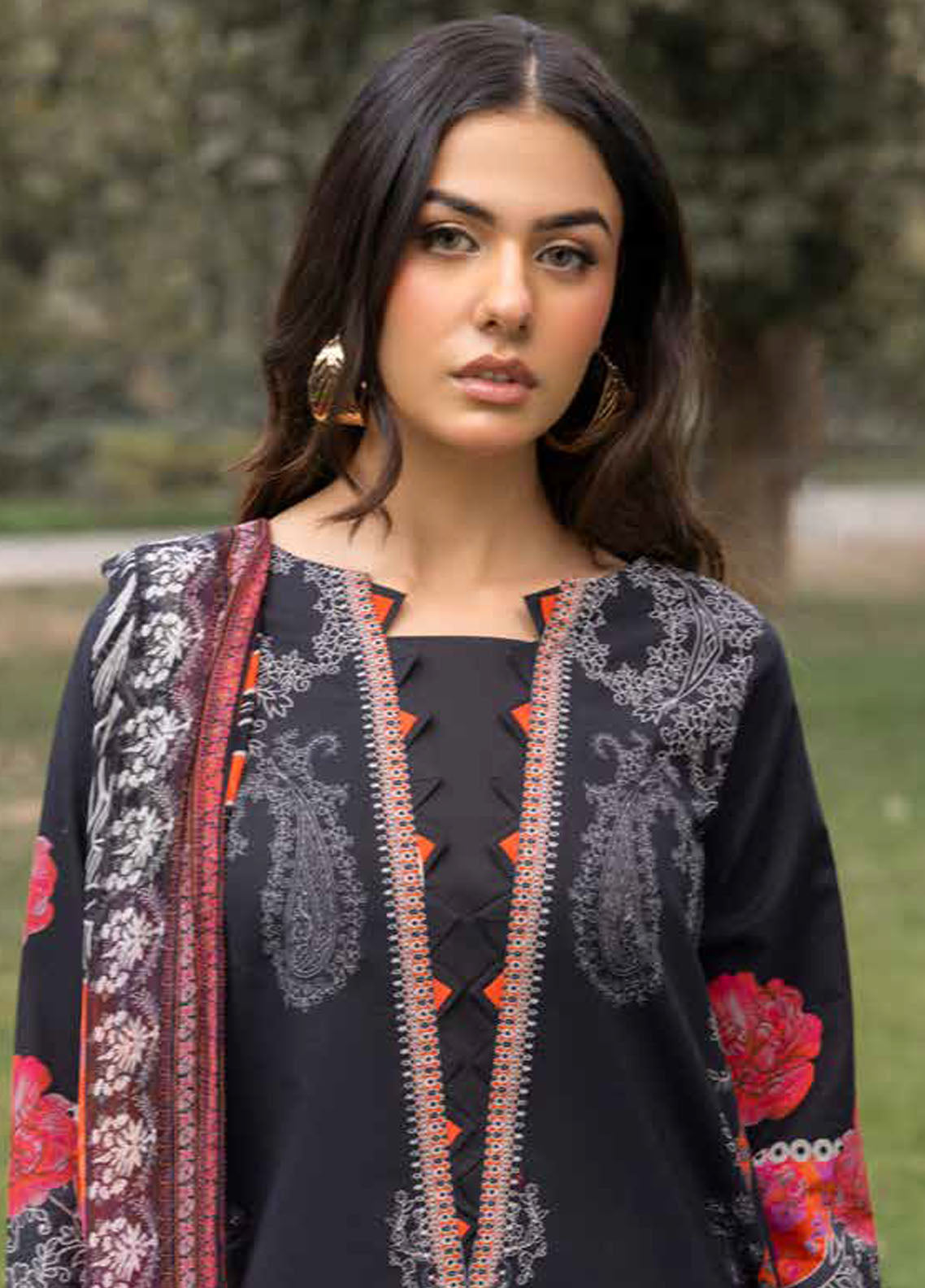 C - Prints by Charizma Printed Lawn Suits Unstitched 3 Piece CP5-18