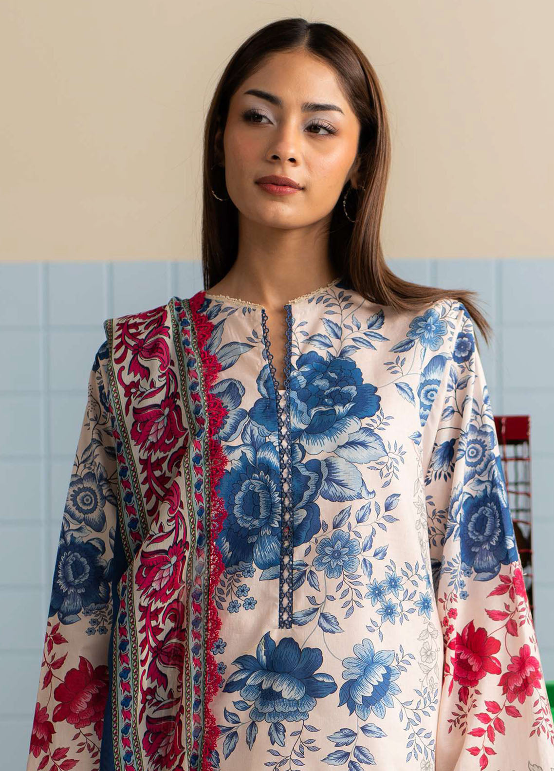Coco Prints by Zara Shahjahan Printed Lawn Suits Unstitched 3 Piece CZS25PS D-10 A Emin