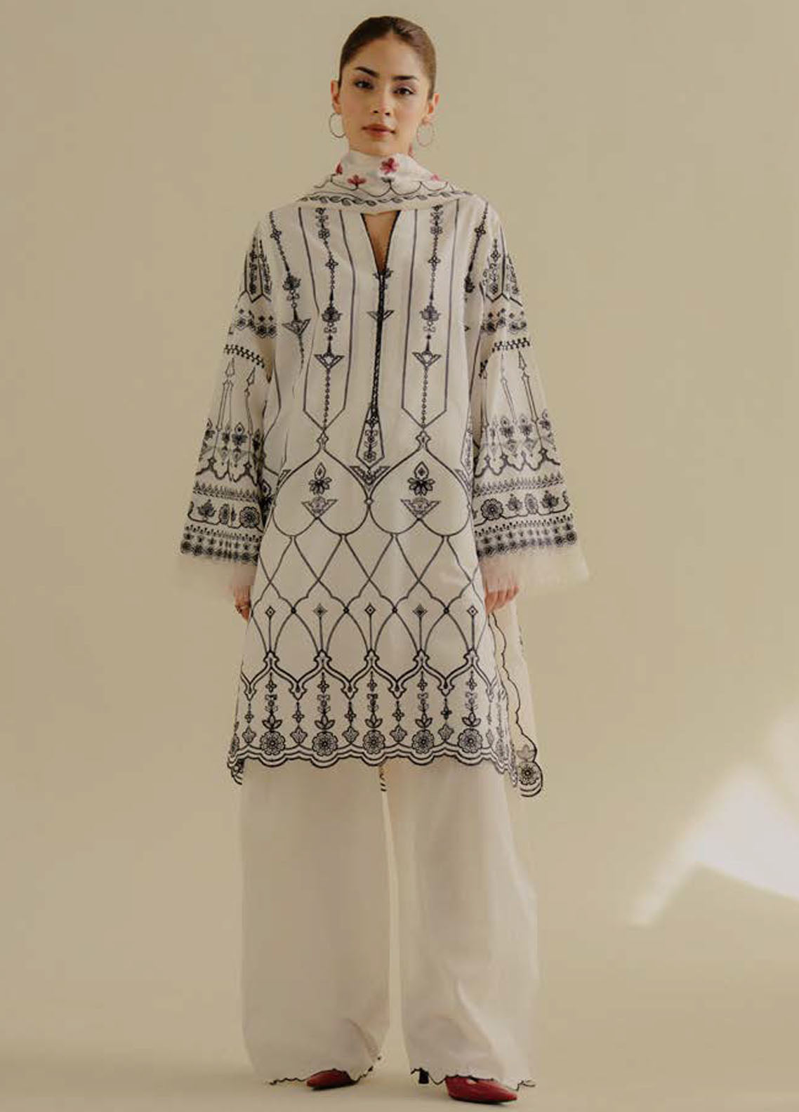 Coco by Zara Shahjhan Embroidered Lawn Suits Unstitched 3 Piece CZS25LD D-2 B Iris