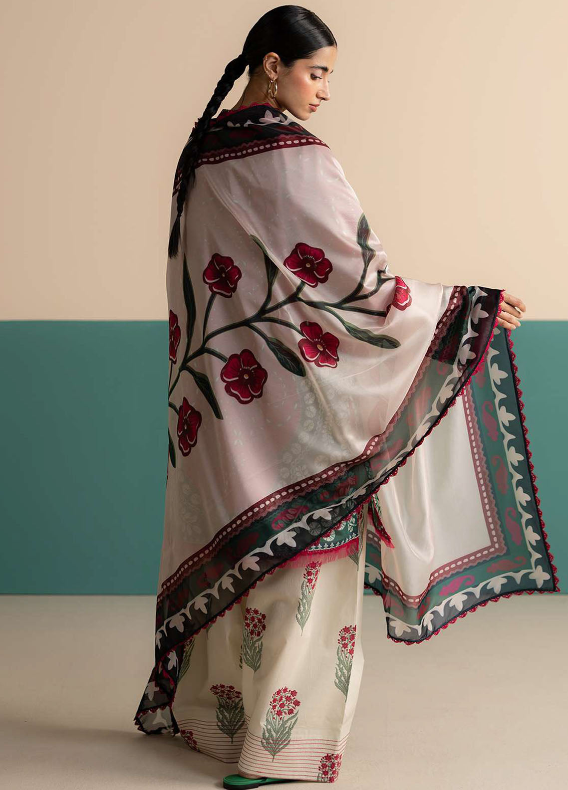 Coco Prints by Zara Shahjahan Printed Lawn Suits Unstitched 3 Piece CZS25PS D-02 B Nelea