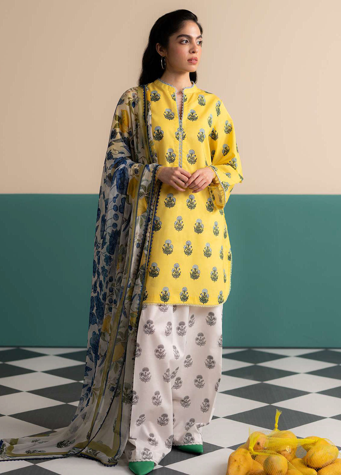 Coco Prints by Zara Shahjahan Printed Lawn Suits Unstitched 3 Piece CZS25PS D-04 A Zofi