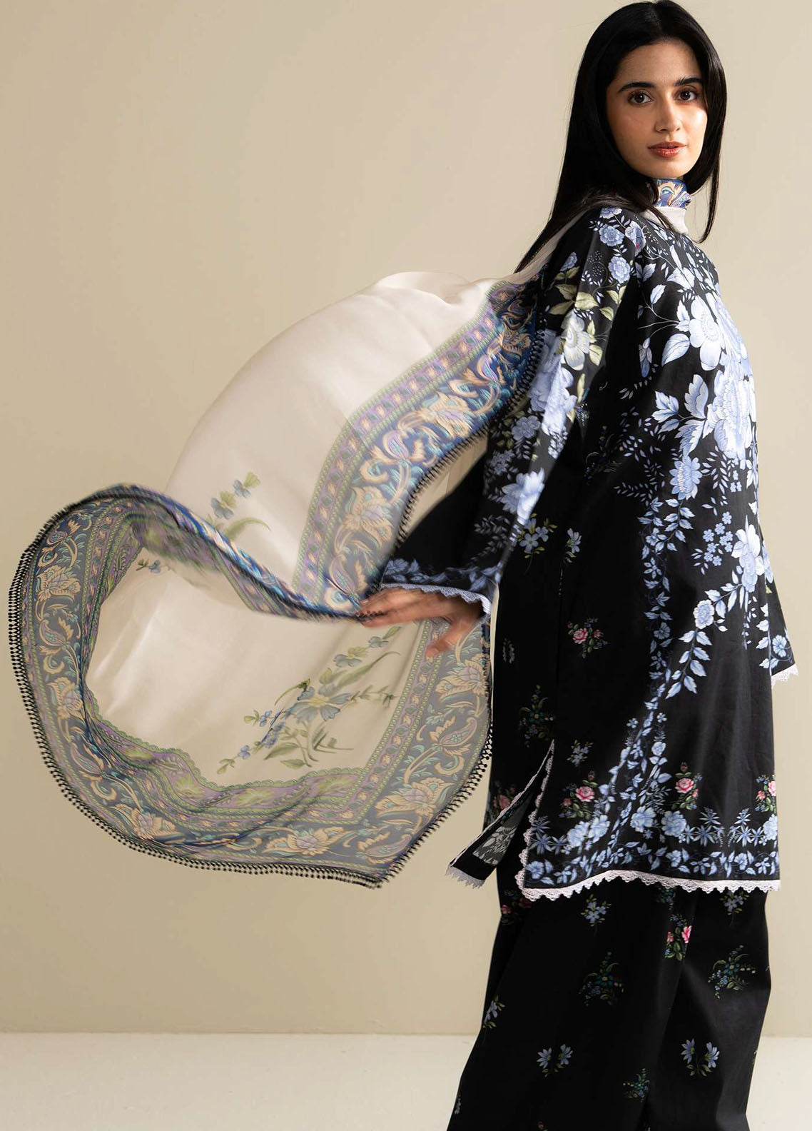 Coco Prints by Zara Shahjahan Printed Lawn Suits Unstitched 3 Piece CZS25PS D-10 B Emin