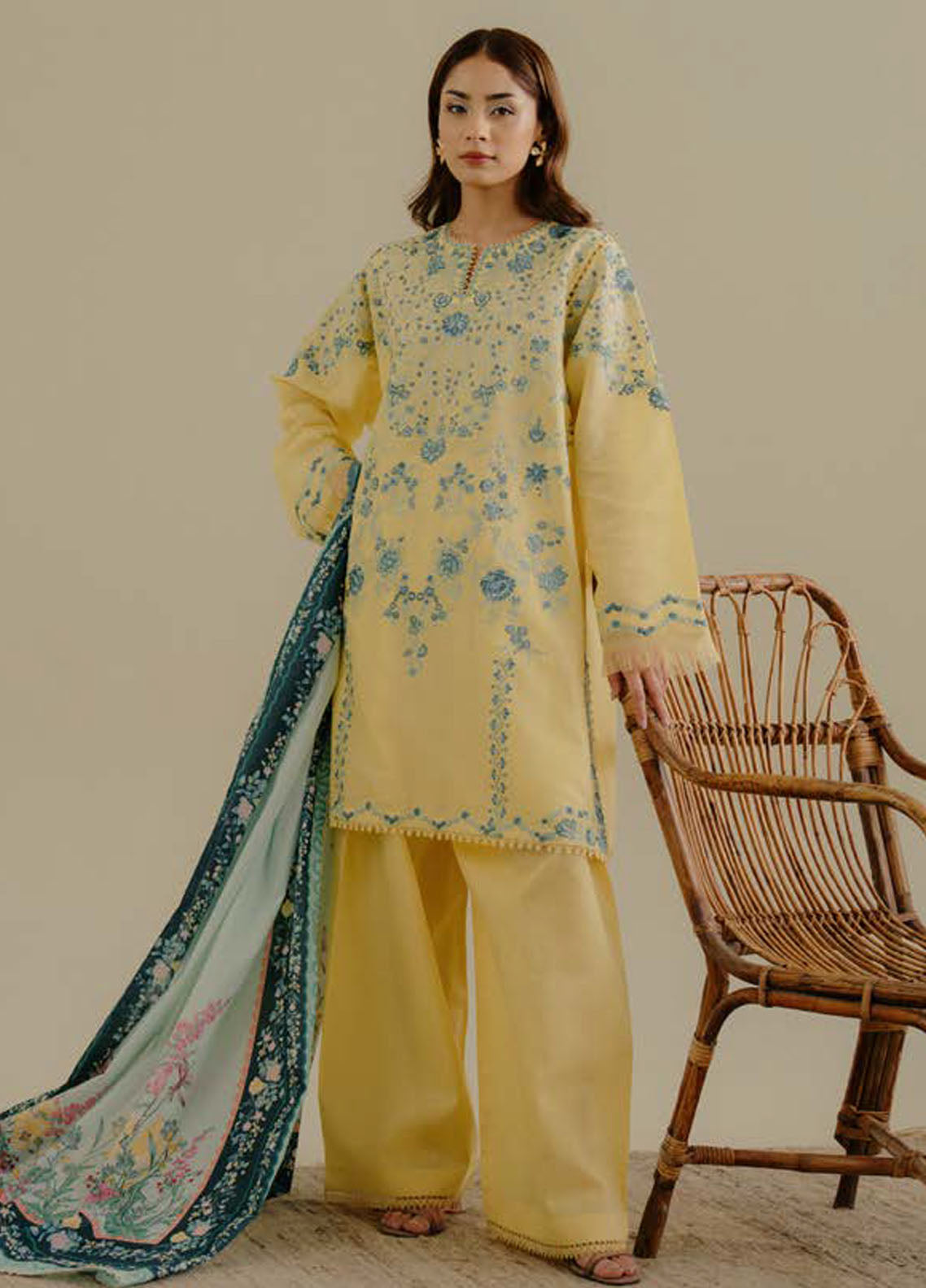 Coco by Zara Shahjhan Embroidered Lawn Suits Unstitched 3 Piece CZS25LD D-7 B Velin