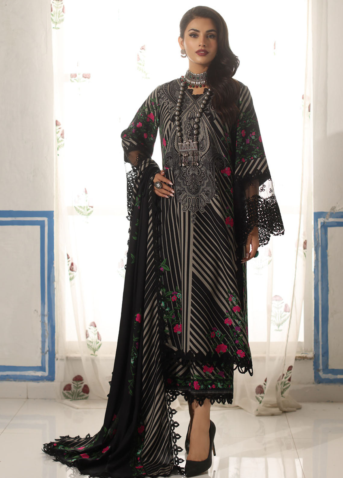 Charizma Embroidered Lenin Suit Unstitched 3 Piece CRZ24VW CVW4-05 - Winter Collection