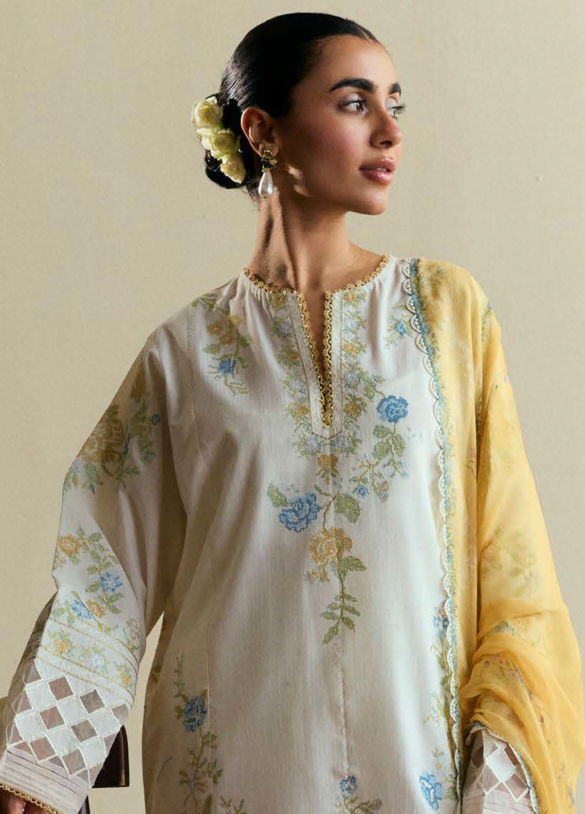 Coco by Zara Shah Jahan Embroidered Lawn Suits Unstitched 3 Piece CZS25EE D-03 Solace