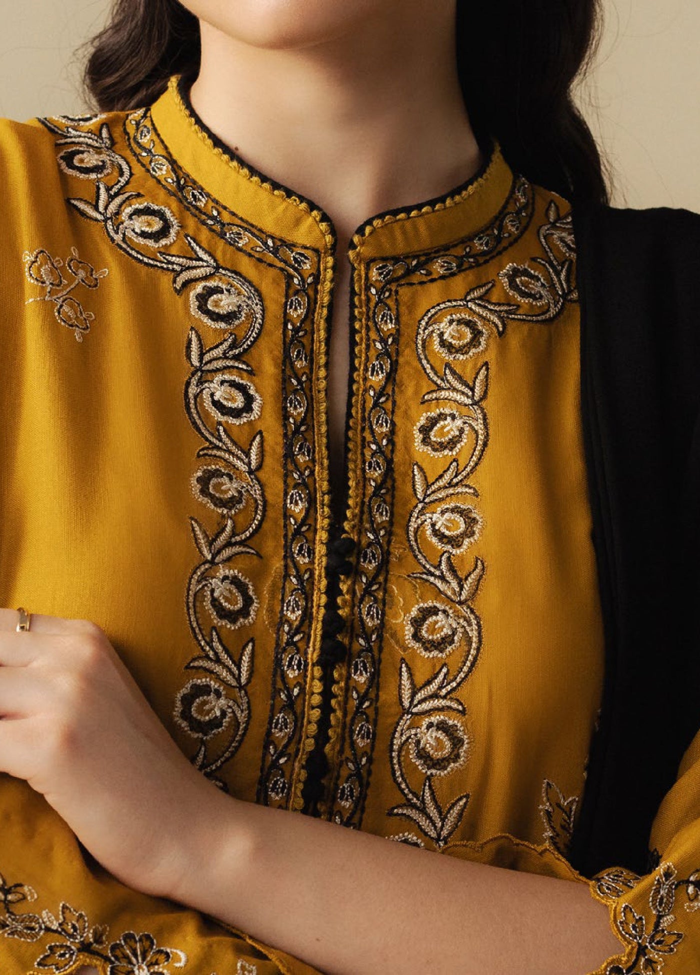 Coco by Zara Shahjahan Unstitched Winter Khaddar Embroidered Suits 3 Piece CZS25WU D-05 A Dawn - Winter Collection