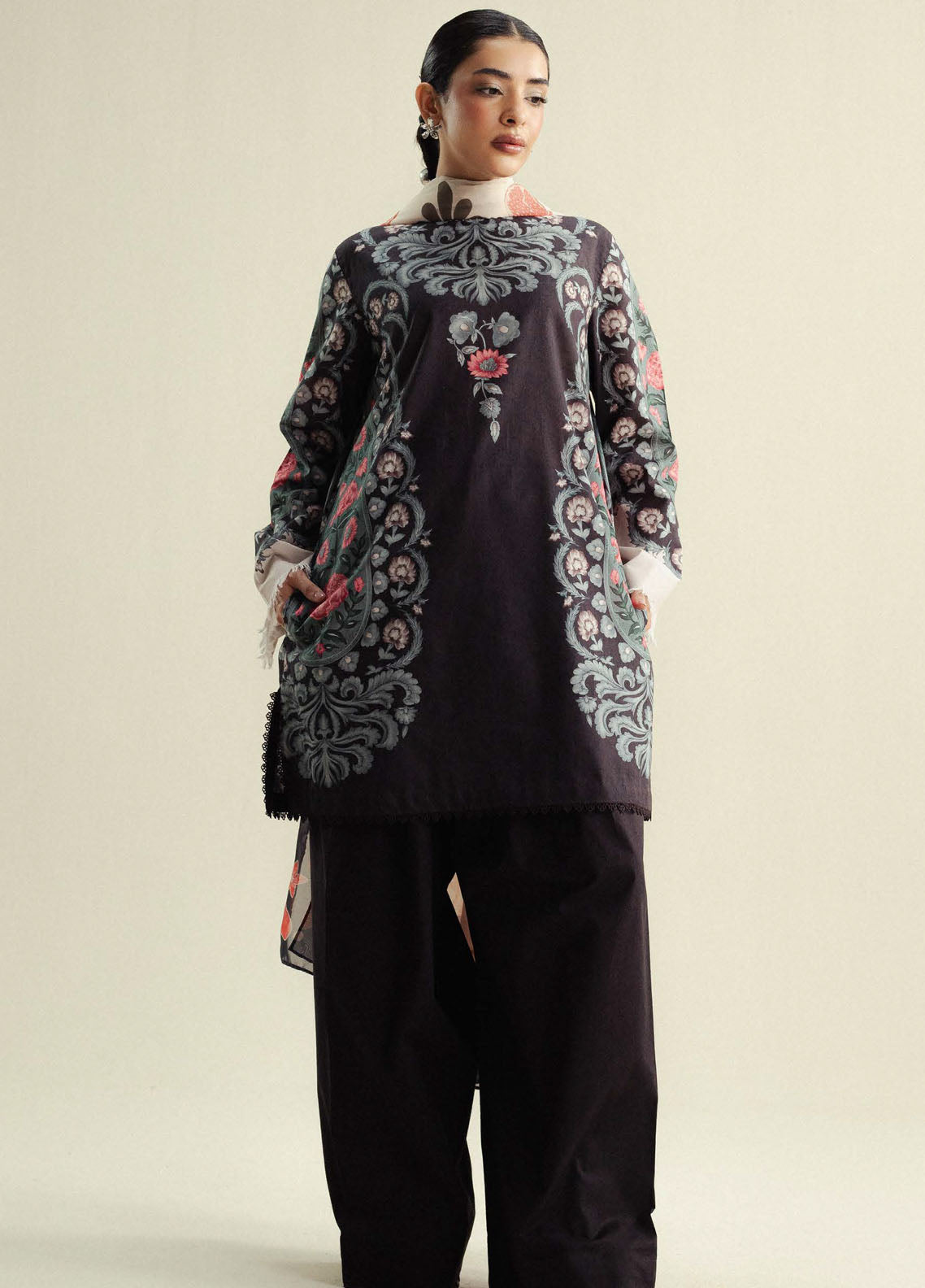 Coco by Zara Shahjahan Printed Cambric Suits Unstitched 3 Piece CZS25PU D-09 B Sol
