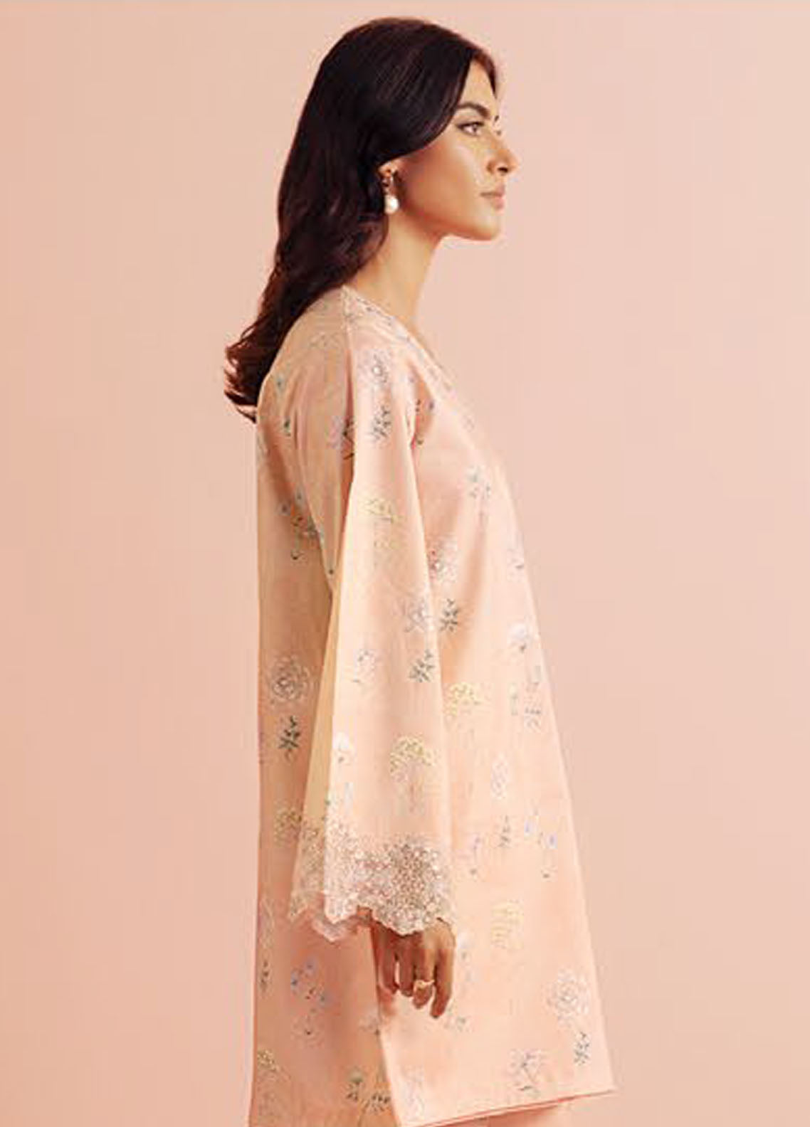 Daffodils by Seran Embroidered Lawn Suits Unstitched 2 Piece SN25DL D-08 Layana