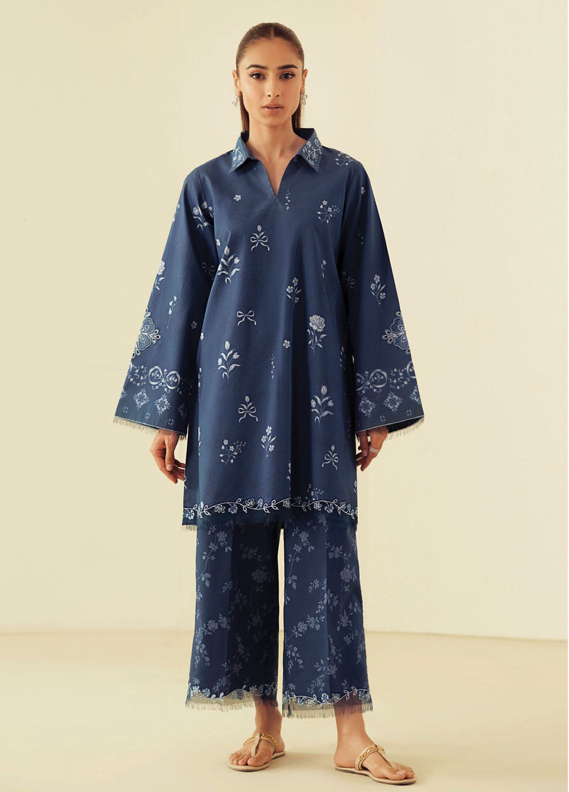Daffodils by Seran Embroidered Lawn Suits Unstitched 2 Piece SN25DL D-11 Lexie