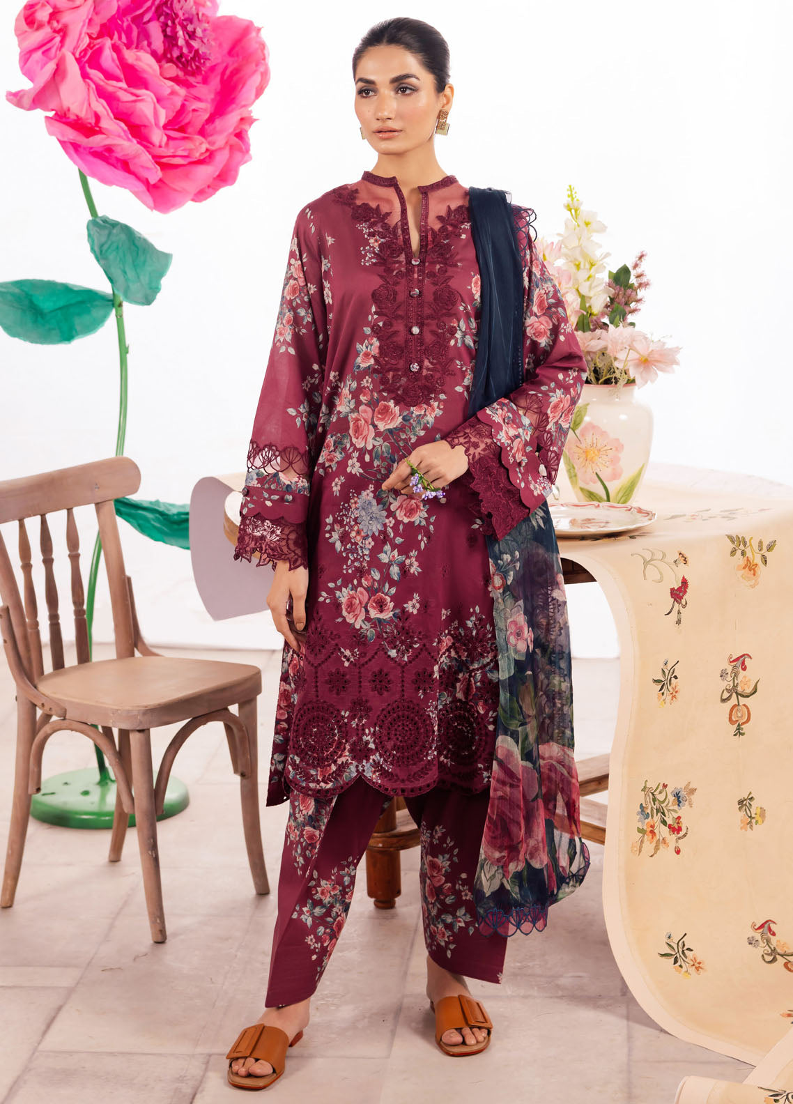 Dahlia by Iznik Unstitched Lawn Collection 2024 DL-11 Solistice