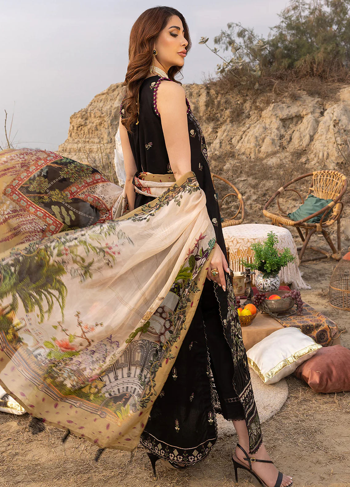Dareen By Izel Pret Embroidered Lawn 3 Piece Suit Aashna