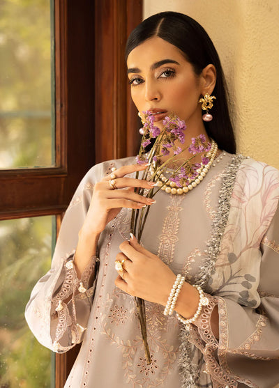 Dastak by Izel Luxury Lawn Collection 2025 Saaye