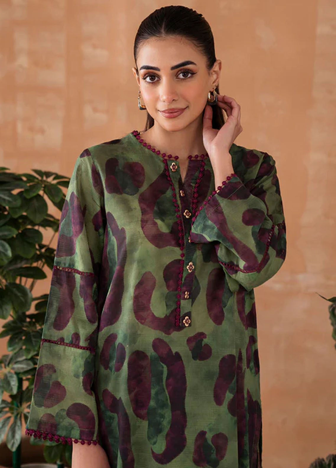 Declare Pret Printed Lawn 2 Piece Suit P1042A-Green